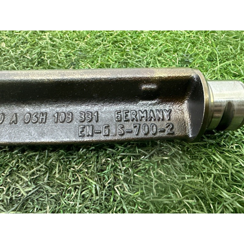 Блок балансирных валов (двигатель и элементы) AUDI Q5 8R 2012 2.0 CAEB 06H198205F