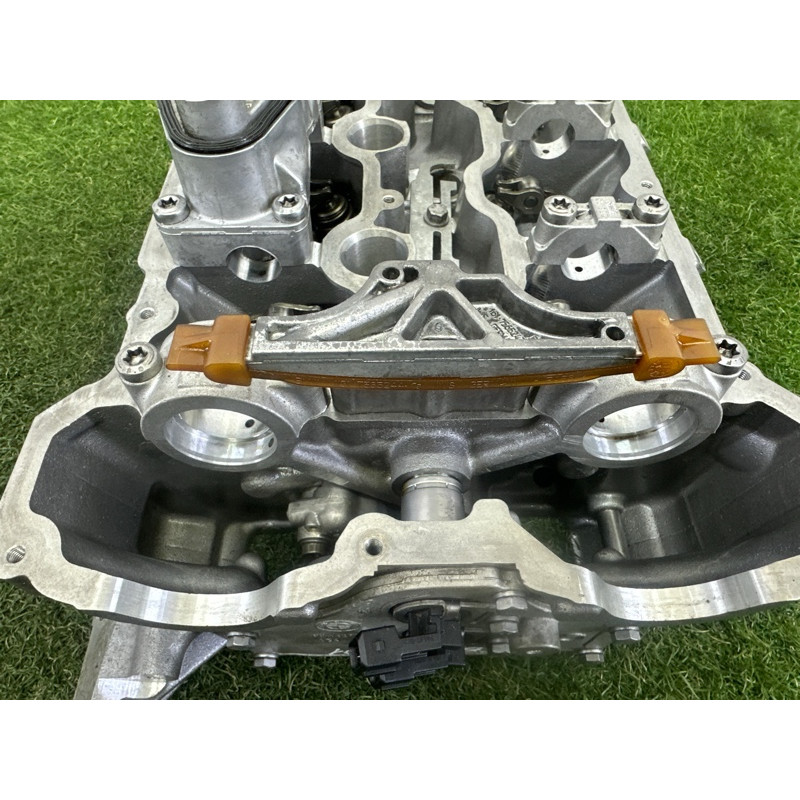 Головка блока цилиндров (двигатель и элементы) BMW 7-series F02 2011 4.4 N63 11127573937