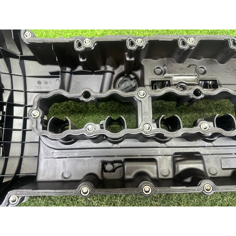 Крышка клапанов (двигатель и элементы) BMW 7-series F01 2011 3.0 N54 11127565284