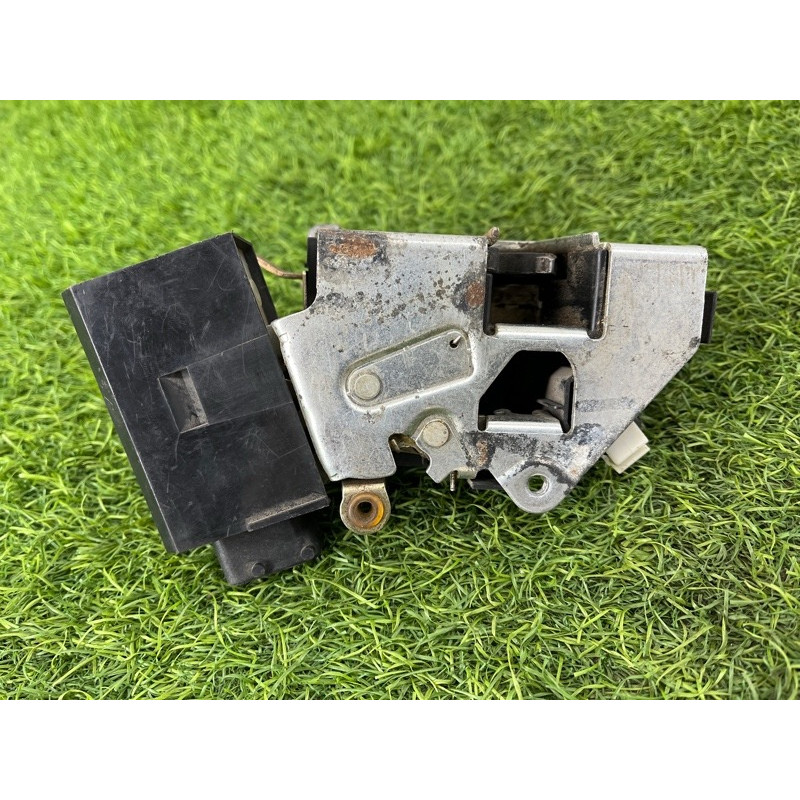 Замок двери (кузов и элементы) BMW 3-series E36 1993 M40B18 51228122420