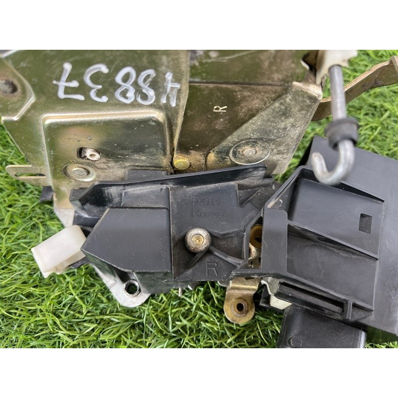 Замок двери (кузов и элементы) BMW 3-series E36 1993 M40B18 51228122420