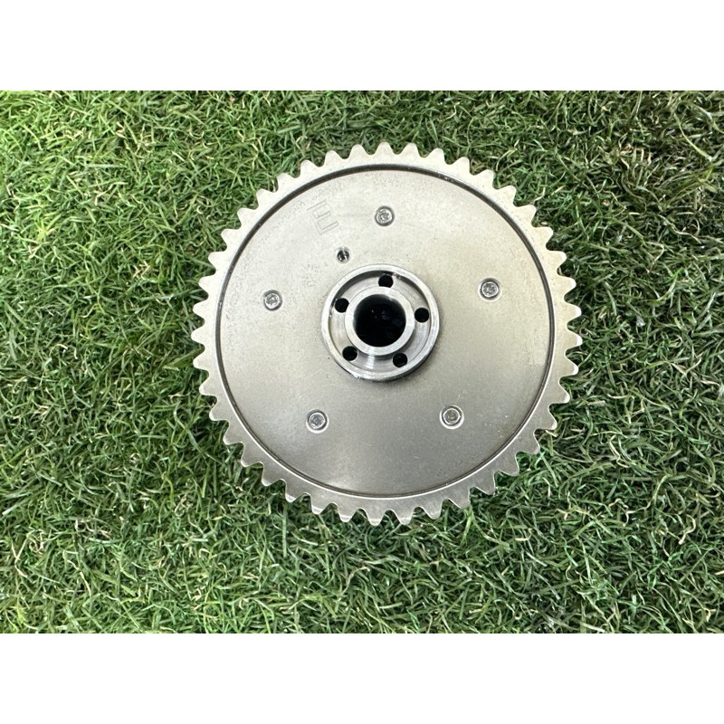 Регулятор фаз газораспределения (двигатель и элементы) BMW 7-series F02 2011 4.4 N63 11367598001