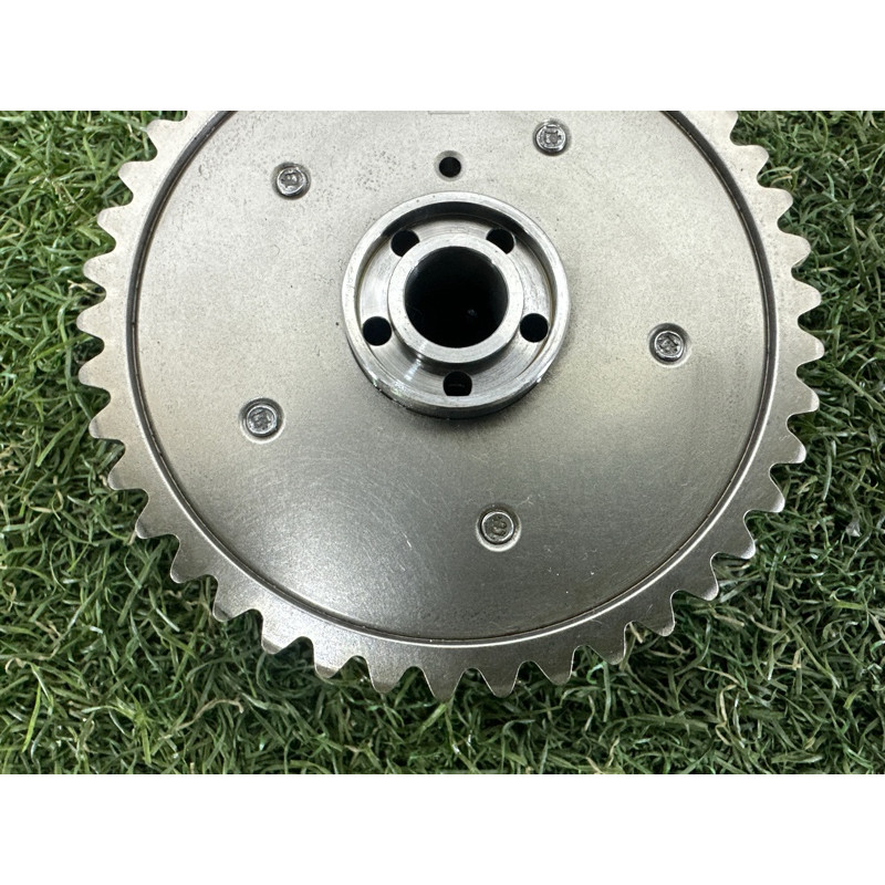 Регулятор фаз газораспределения (двигатель и элементы) BMW 7-series F02 2011 4.4 N63 11367598001