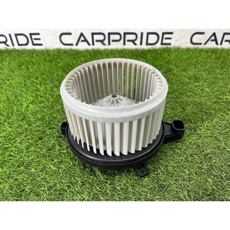 Мотор печки (отопление и кондиционирование) Nissan Rogue T33 2023 1.5 KR15DDT 272206RF0A