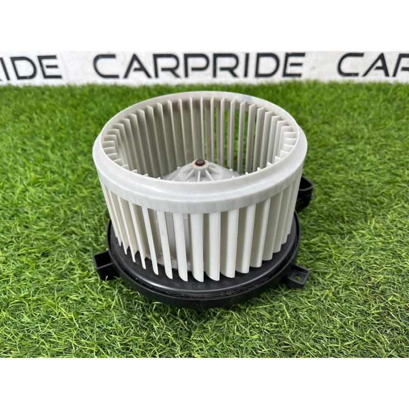 Мотор печки (отопление и кондиционирование) Nissan Rogue T33 2023 1.5 KR15DDT 272206RF0A