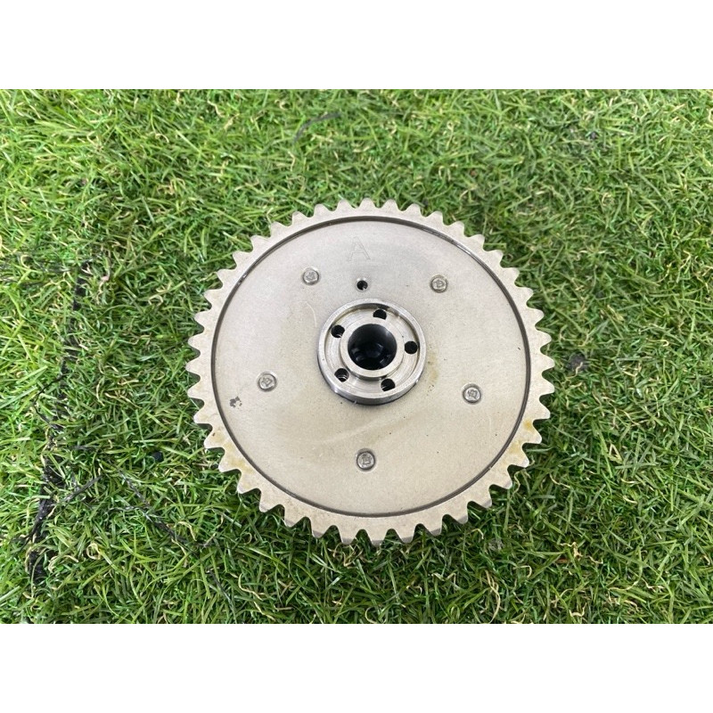 Регулятор фаз газораспределения (двигатель и элементы) BMW 7-series F02 2011 4.4 N63 11367598002