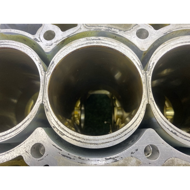 Блок цилиндров (двигатель и элементы) Nissan Rogue T32 2016 2.5 QR25DE 110003KY1A