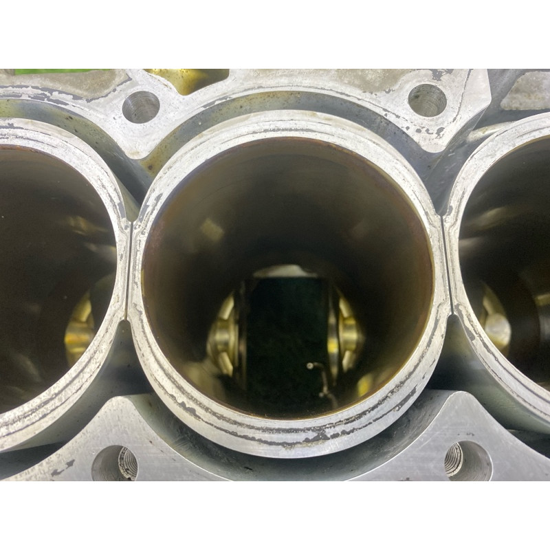 Блок цилиндров (двигатель и элементы) Nissan Rogue T32 2016 2.5 QR25DE 110003KY1A