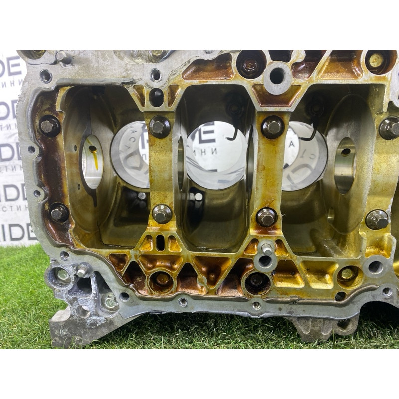 Блок цилиндров (двигатель и элементы) Nissan Rogue T32 2016 2.5 QR25DE 110003KY1A