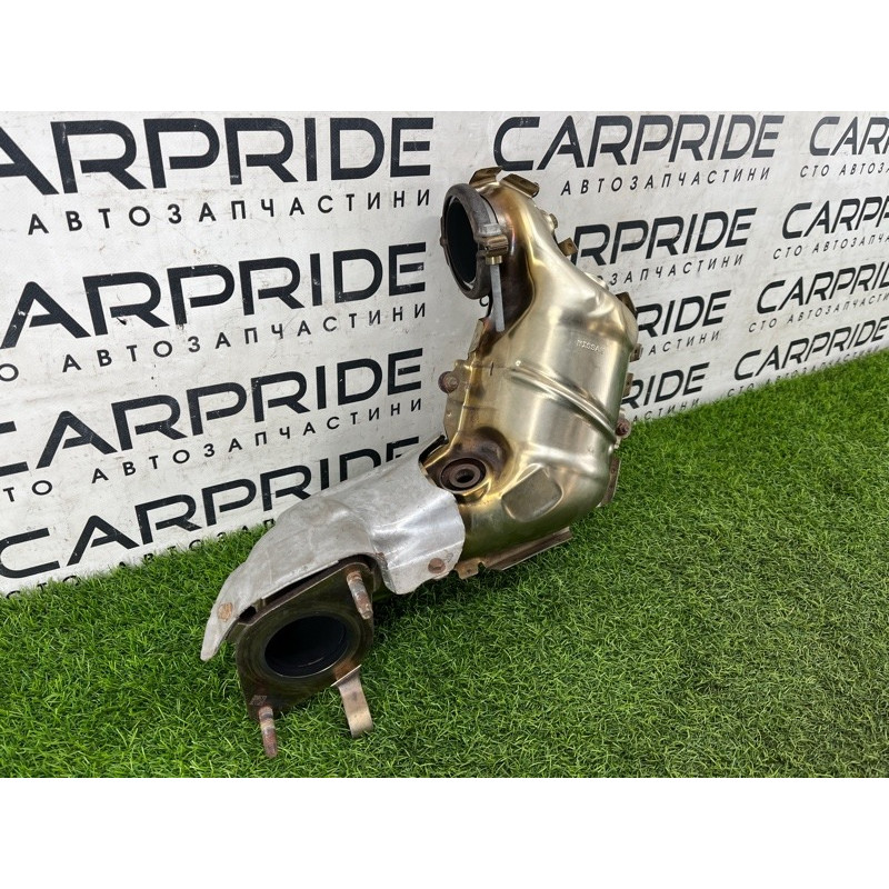 Коллектор выпускной (выпускная система) Nissan Rogue T33 2023 1.5 KR15DDT 208A26UF0A