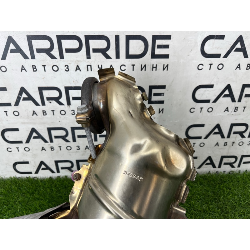 Коллектор выпускной (выпускная система) Nissan Rogue T33 2023 1.5 KR15DDT 208A26UF0A