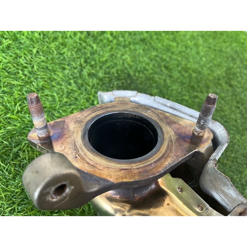 Коллектор выпускной (выпускная система) Nissan Rogue T33 2023 1.5 KR15DDT 208A26UF0A