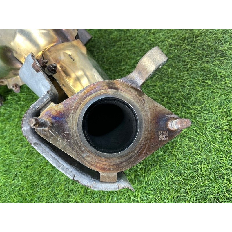 Коллектор выпускной (выпускная система) Nissan Rogue T33 2023 1.5 KR15DDT 208A26UF0A