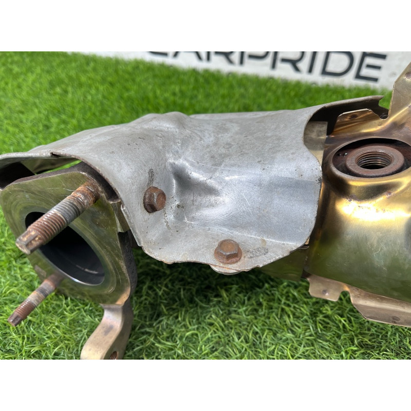 Коллектор выпускной (выпускная система) Nissan Rogue T33 2023 1.5 KR15DDT 208A26UF0A