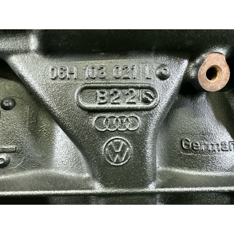 Блок цилиндров (двигатель и элементы) AUDI Q5 8R 2012 2.0 CAEB 06H103011AP