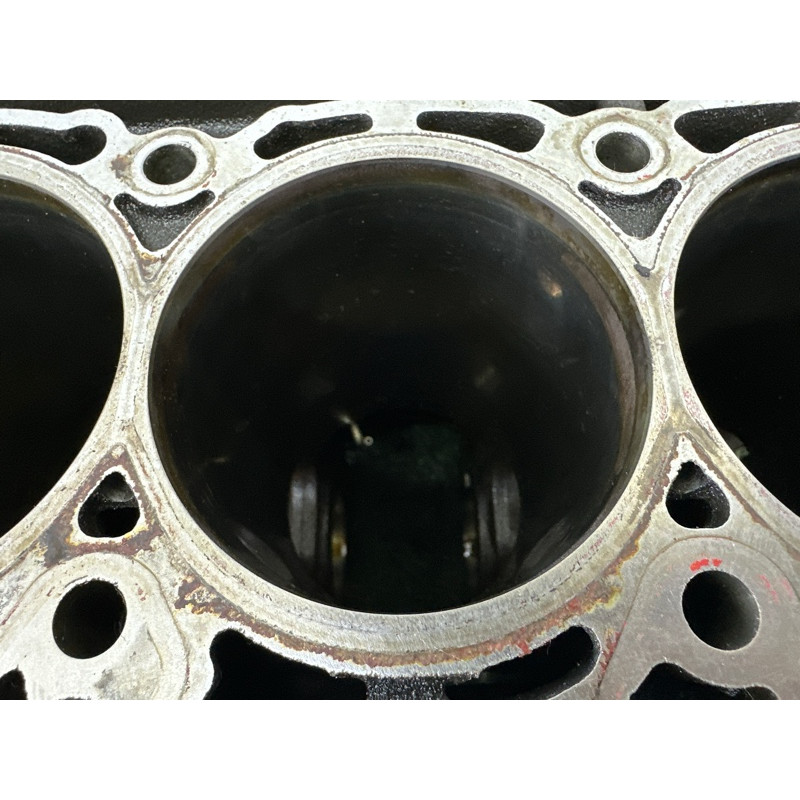 Блок цилиндров (двигатель и элементы) AUDI A5 F5 2020 2.0 CYMC 06L100037D