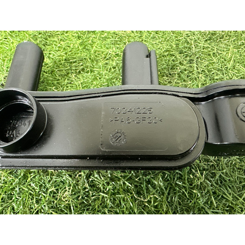 Маслоотделитель (двигатель и элементы) BMW 7-series F02 2011 4.4 N63 11158636540