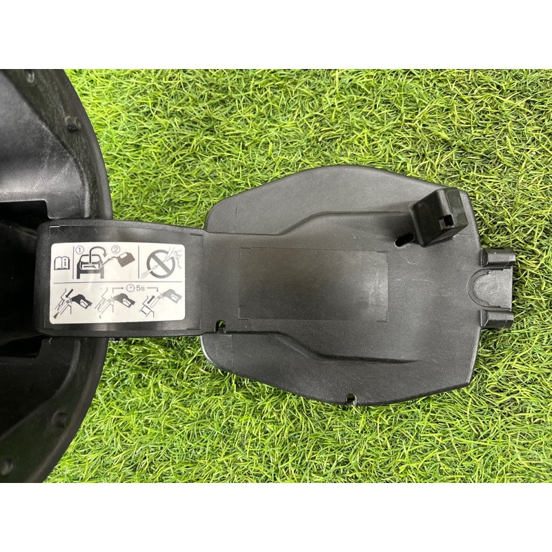 Лючок топливного бака (кузов и элементы) Nissan Rogue T33 2023 1.5 KR15DDT 781206RR0A