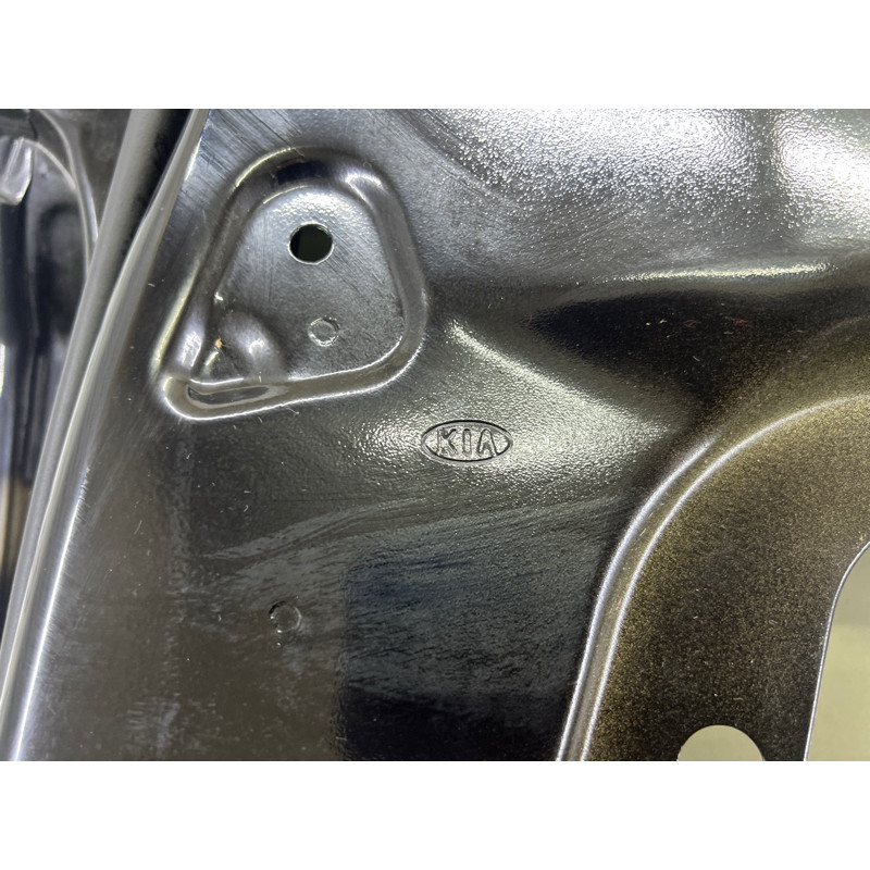 Дверь (наружные элементы кузова) KIA Soul 3 2022 2.0 77004K0000