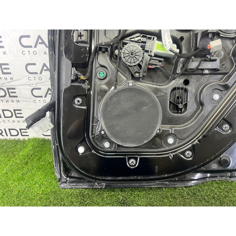 Дверь (наружные элементы кузова) Jeep Grand Cherokee WK2 2018 3.6 68258506AC