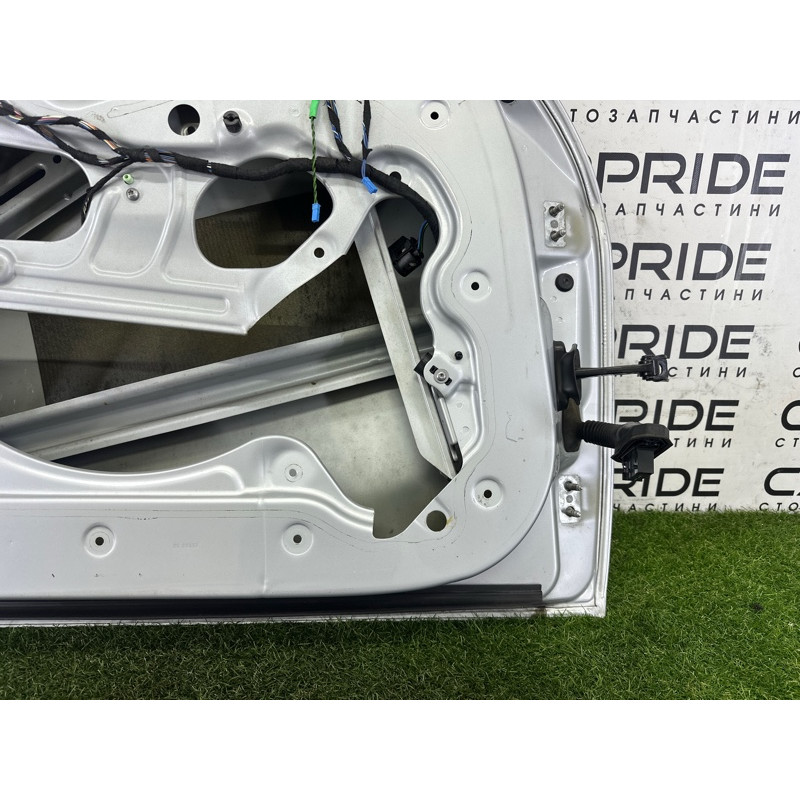 Дверь (наружные элементы кузова) BMW X1 E84 2014 2.0 41009628745