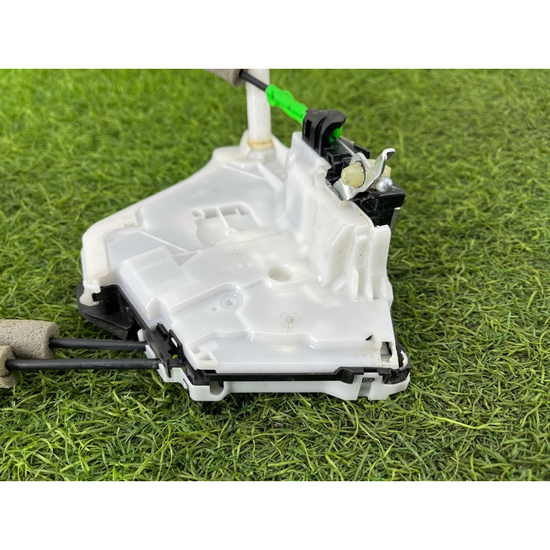 Замок двери (кузов и элементы) Nissan Rogue T33 2023 1.5 KR15DDT 805016RR0A