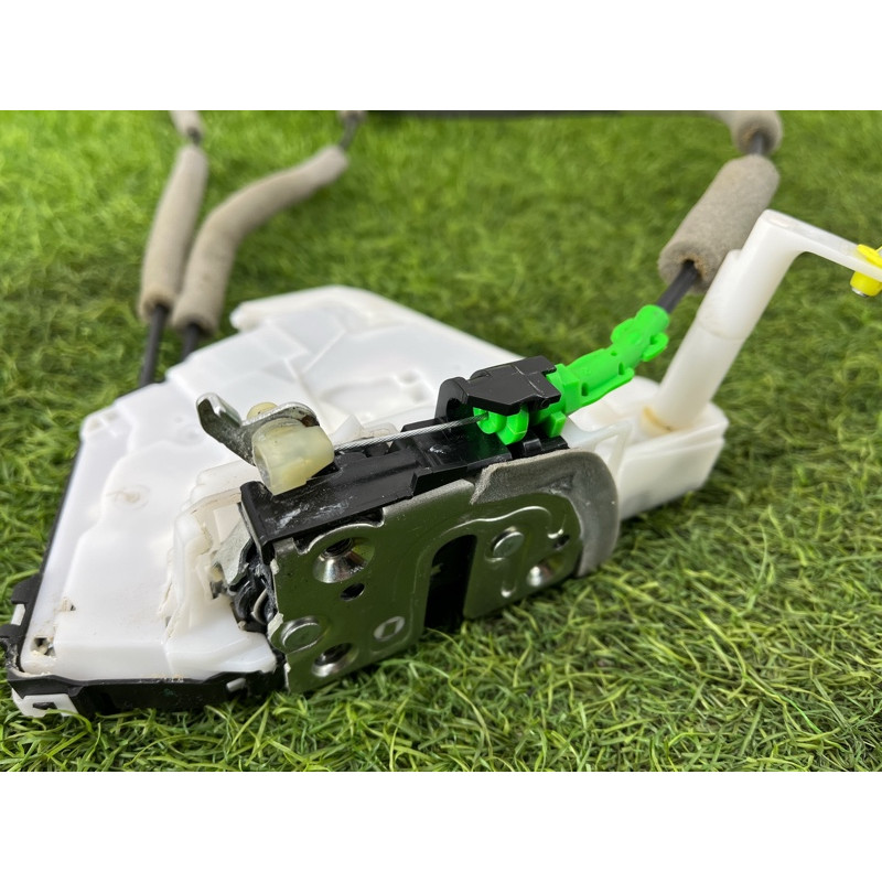 Замок двери (кузов и элементы) Nissan Rogue T33 2023 1.5 KR15DDT 805016RR0A