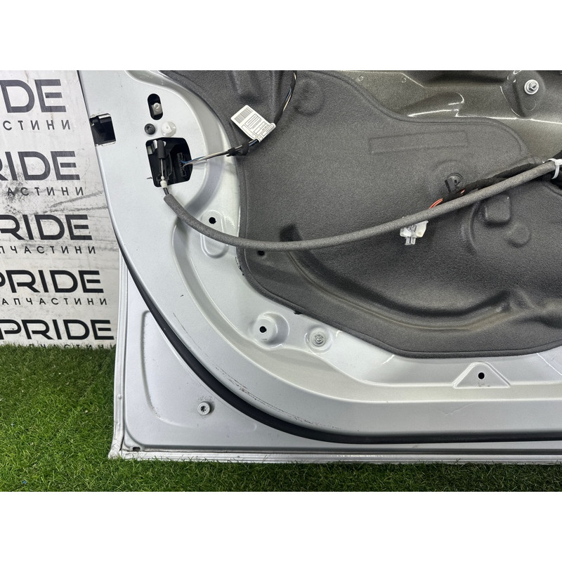 Двері (зовнішні елементи кузова) BMW 3-series F30 2013 2.0 41009628763