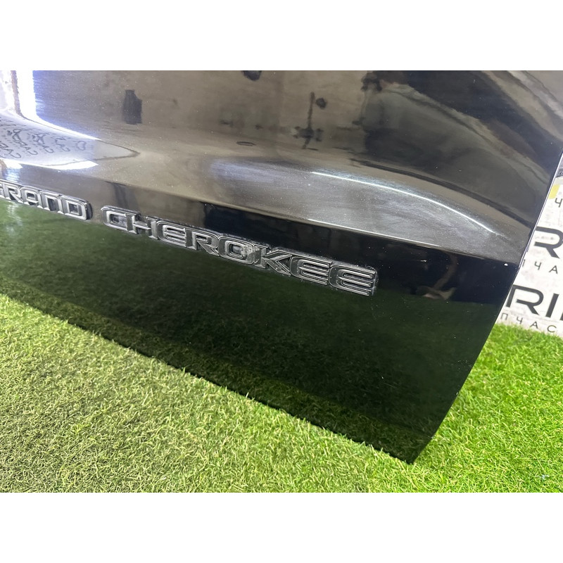Дверь (наружные элементы кузова) Jeep Grand Cherokee WK2 2018 3.6 68274938AB