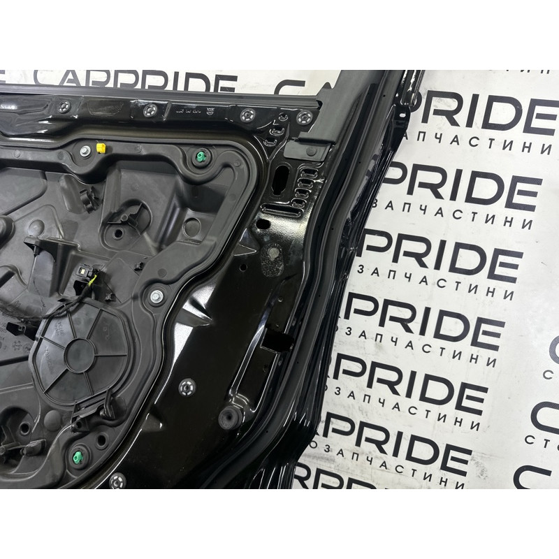 Дверь (наружные элементы кузова) Jeep Grand Cherokee WK2 2018 3.6 68274938AB