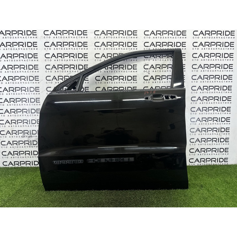 Дверь (наружные элементы кузова) Jeep Grand Cherokee WK2 2018 3.6 68274939AB