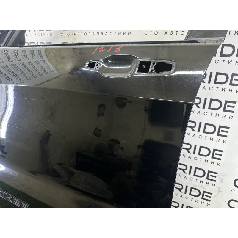 Дверь (наружные элементы кузова) Jeep Grand Cherokee WK2 2018 3.6 68274939AB