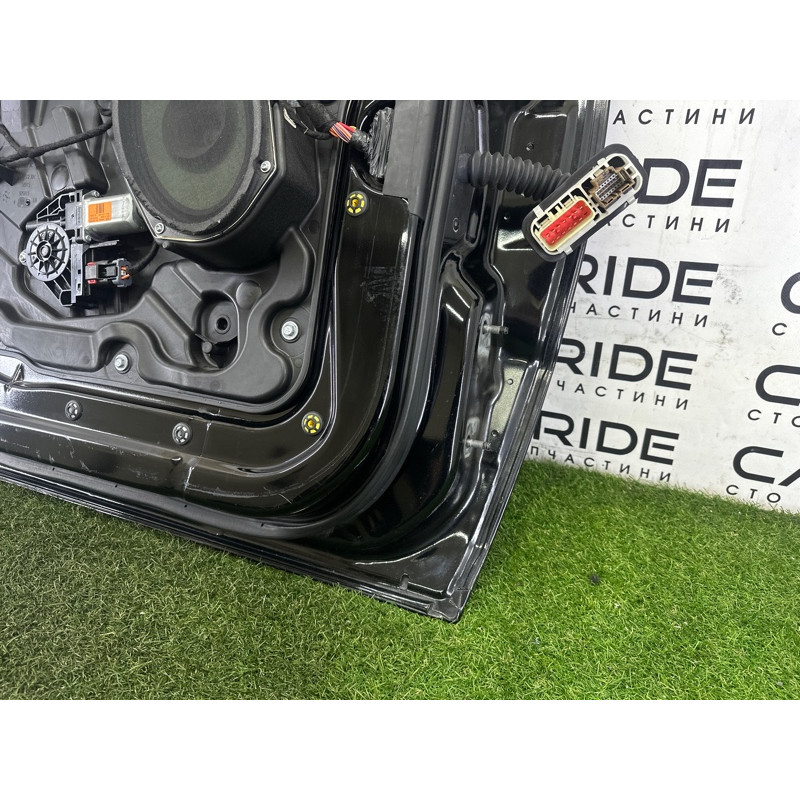 Дверь (наружные элементы кузова) Jeep Grand Cherokee WK2 2018 3.6 68274939AB