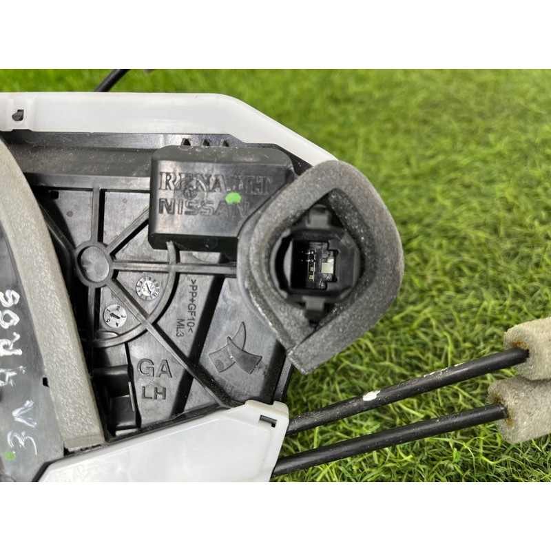 Замок двери (кузов и элементы) Nissan Rogue T33 2023 1.5 KR15DDT 825016RR0A