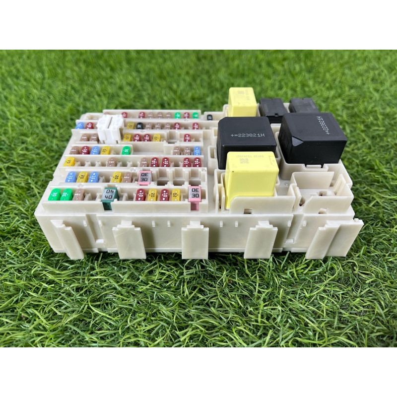 Блок предохранителей (электрика) Nissan Rogue T33 2023 1.5 KR15DDT 243506RA0C