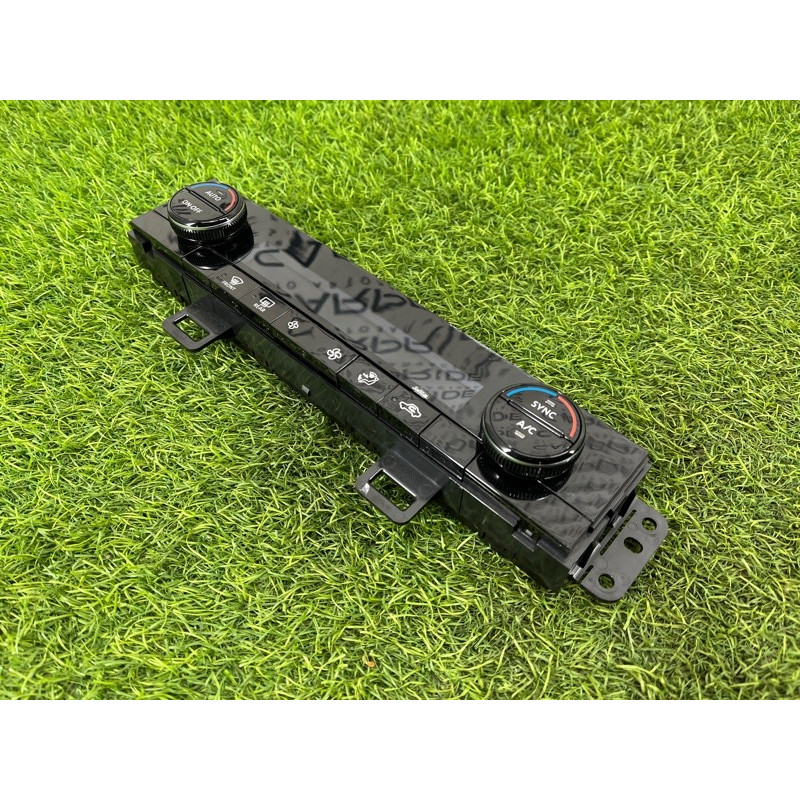 Блок управления климат-контролем (электрика / блок управления) Nissan Rogue T33 2023 1.5 KR15DDT 275006RK1B