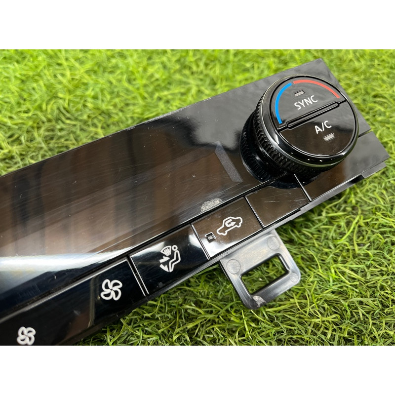 Блок управления климат-контролем (электрика / блок управления) Nissan Rogue T33 2023 1.5 KR15DDT 275006RK1B