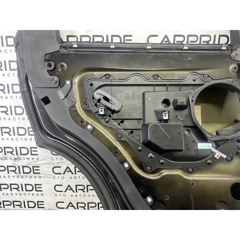 Двері (наружные элементы кузова) LAND ROVER RANGE ROVER Sport L494 2016 3.0 Diesel LR044229