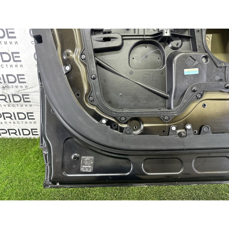 Двері (наружные элементы кузова) LAND ROVER RANGE ROVER Sport L494 2016 3.0 Diesel LR044227