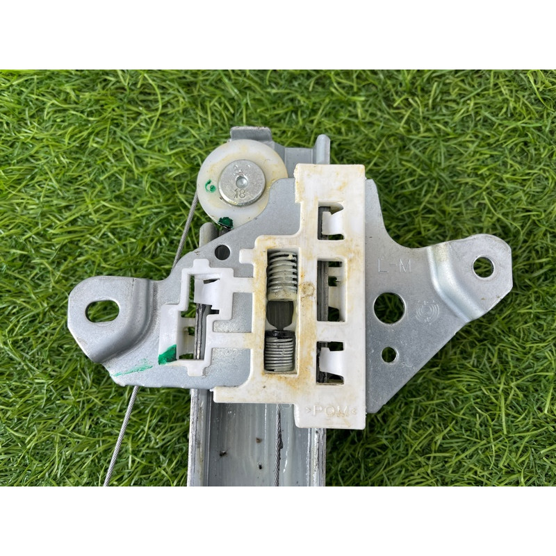 Механизм стеклоподъемника (кузов и элементы) Nissan Rogue T33 2023 1.5 KR15DDT 807216RR0A