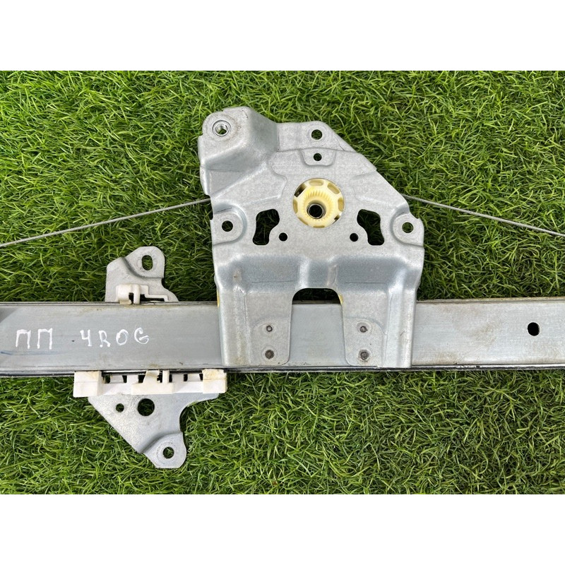 Механизм стеклоподъемника (кузов и элементы) Nissan Rogue T33 2023 1.5 KR15DDT 807206RR0A