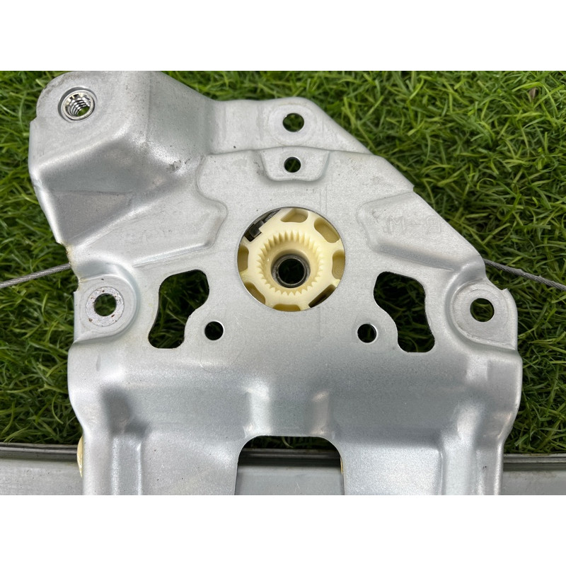 Механизм стеклоподъемника (кузов и элементы) Nissan Rogue T33 2023 1.5 KR15DDT 827206RR0A