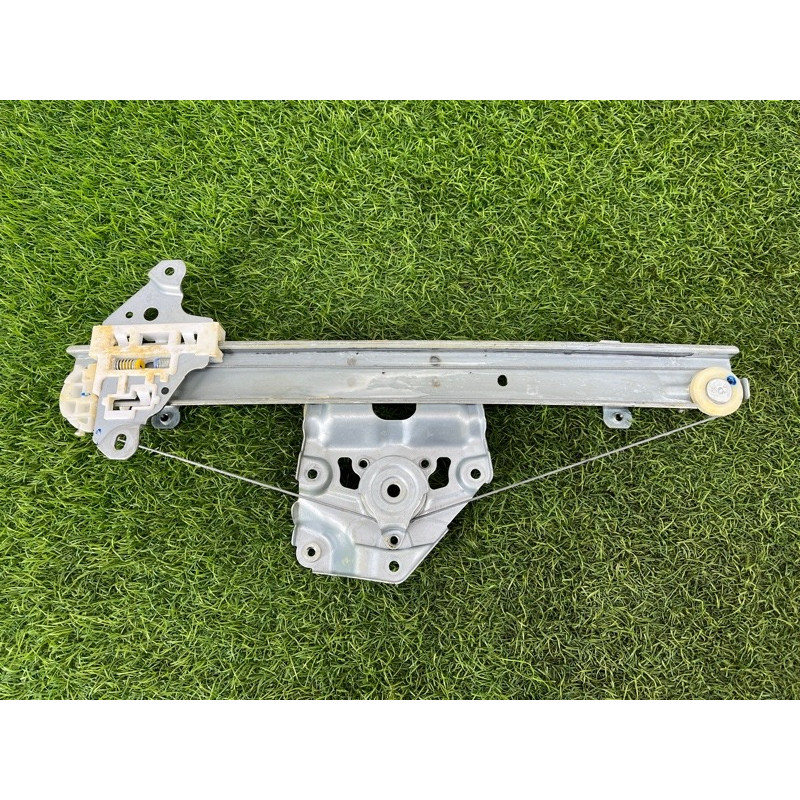 Механизм стеклоподъемника (кузов и элементы) Nissan Rogue T33 2023 1.5 KR15DDT 827206RR0A