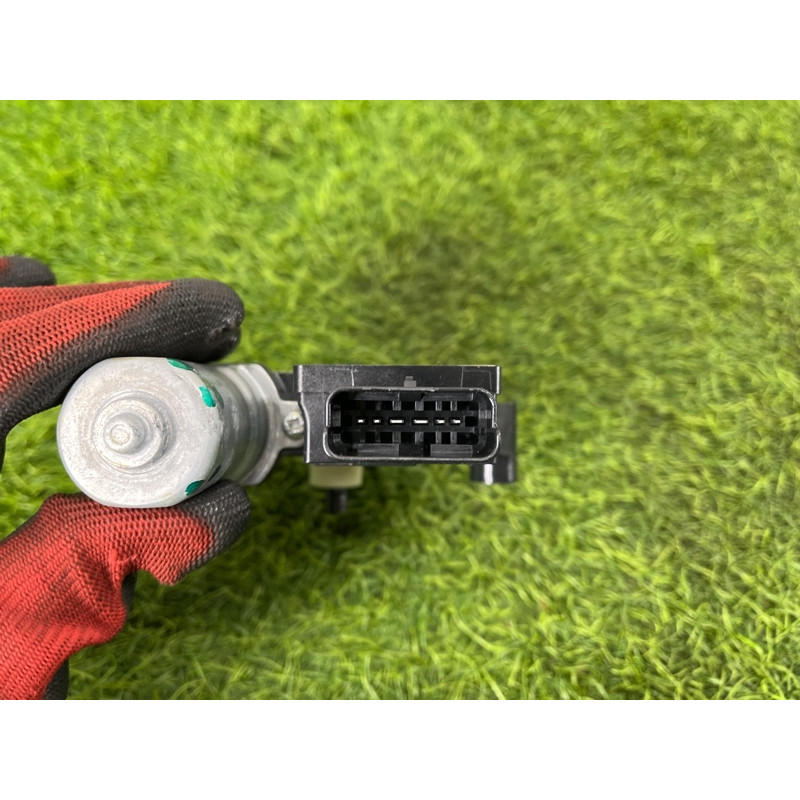 Мотор стеклоподъемника (электрика) Nissan Rogue T33 2023 1.5 KR15DDT 807516RR1B