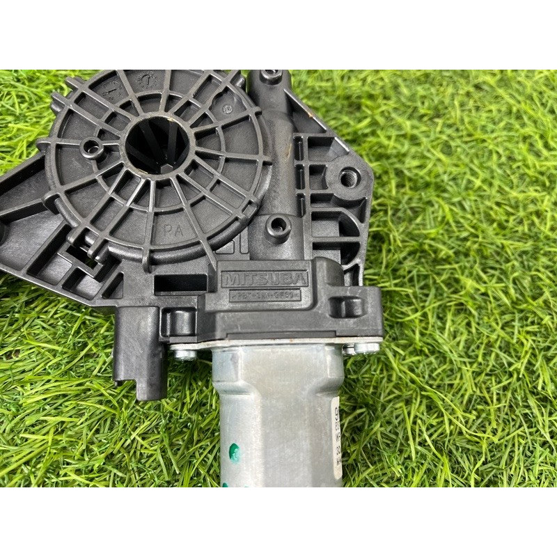 Мотор стеклоподъемника (электрика) Nissan Rogue T33 2023 1.5 KR15DDT 807306RR0A