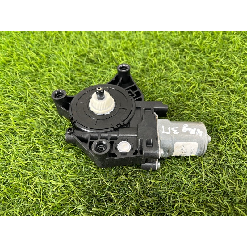 Мотор стеклоподъемника (электрика) Nissan Rogue T33 2023 1.5 KR15DDT 807306RR0A