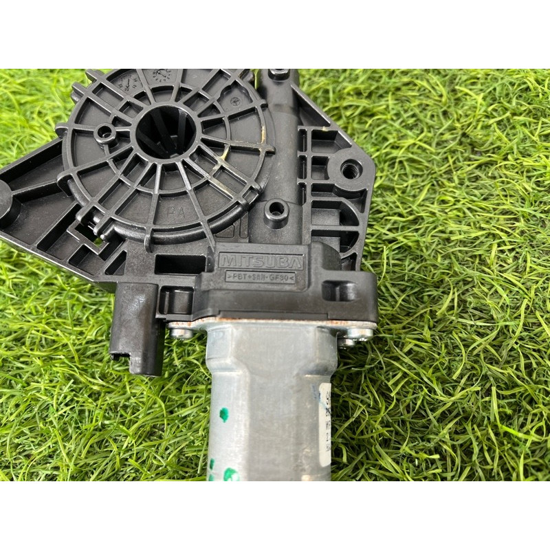 Мотор стеклоподъемника (электрика) Nissan Rogue T33 2023 1.5 KR15DDT 807306RR0A