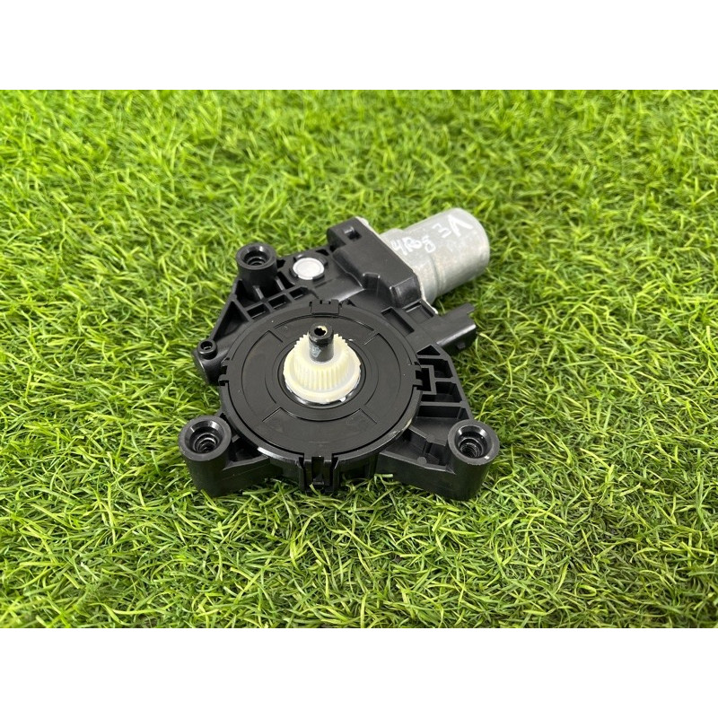 Мотор стеклоподъемника (электрика) Nissan Rogue T33 2023 1.5 KR15DDT 807316RR0A