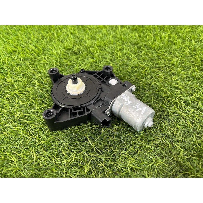 Мотор стеклоподъемника (электрика) Nissan Rogue T33 2023 1.5 KR15DDT 807316RR0A