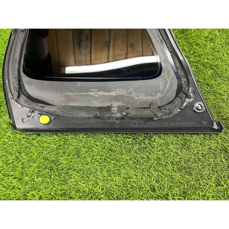 Форточка кузова (стекла и зеркала) Nissan Rogue T33 2023 1.5 KR15DDT 833016RR0A